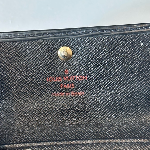 Louis Vuitton Epi Black Key Case 6 - Picture 10 of 11